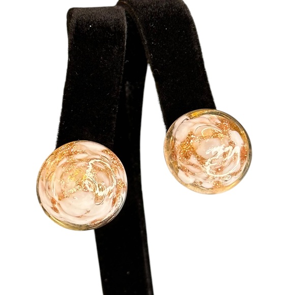 Vintage Art Glass White Rose Gold Swirl Button Clip Earrings - Picture 1 of 4